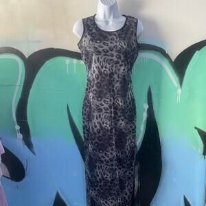 Stunning vintage 90s leopard print